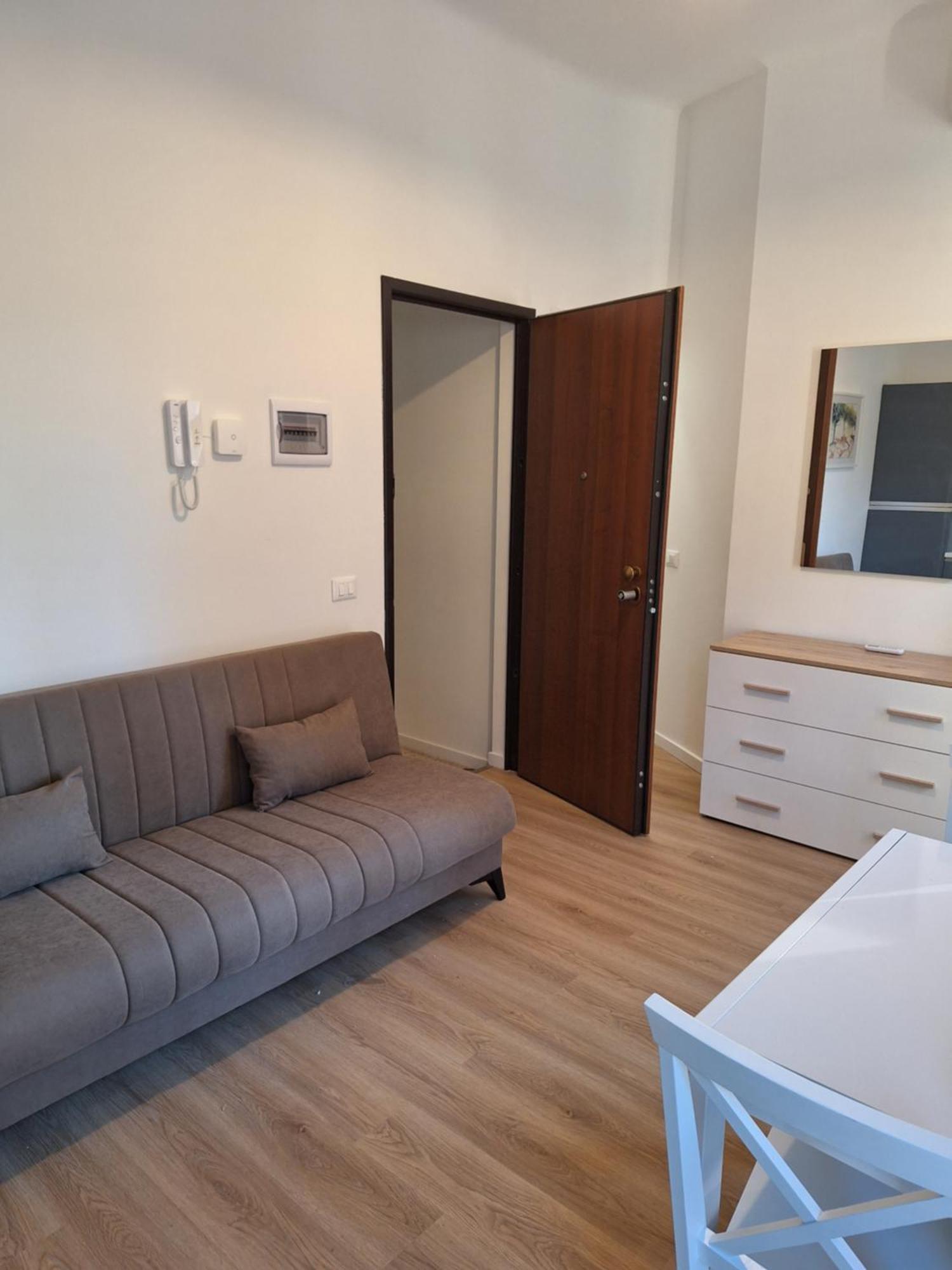 Just Min10 To Duomo Appartement Milaan Buitenkant foto